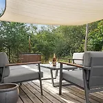 Amazing In With Wifi Holiday home